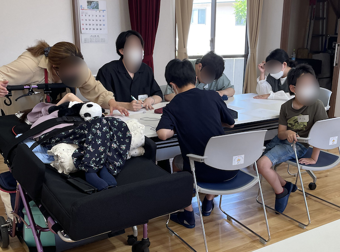 まなびにプラス