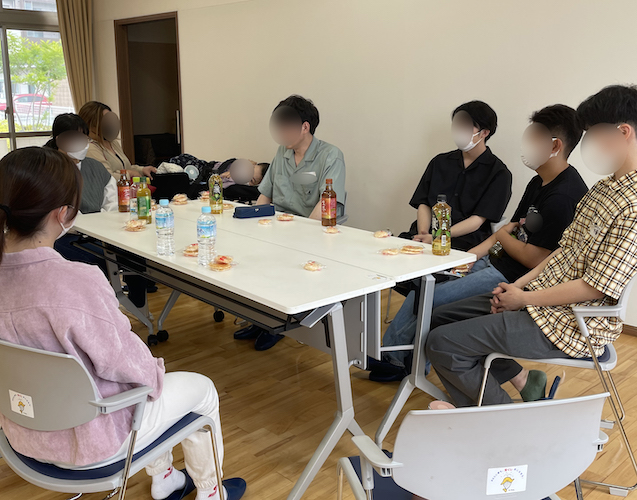 まなびにプラス